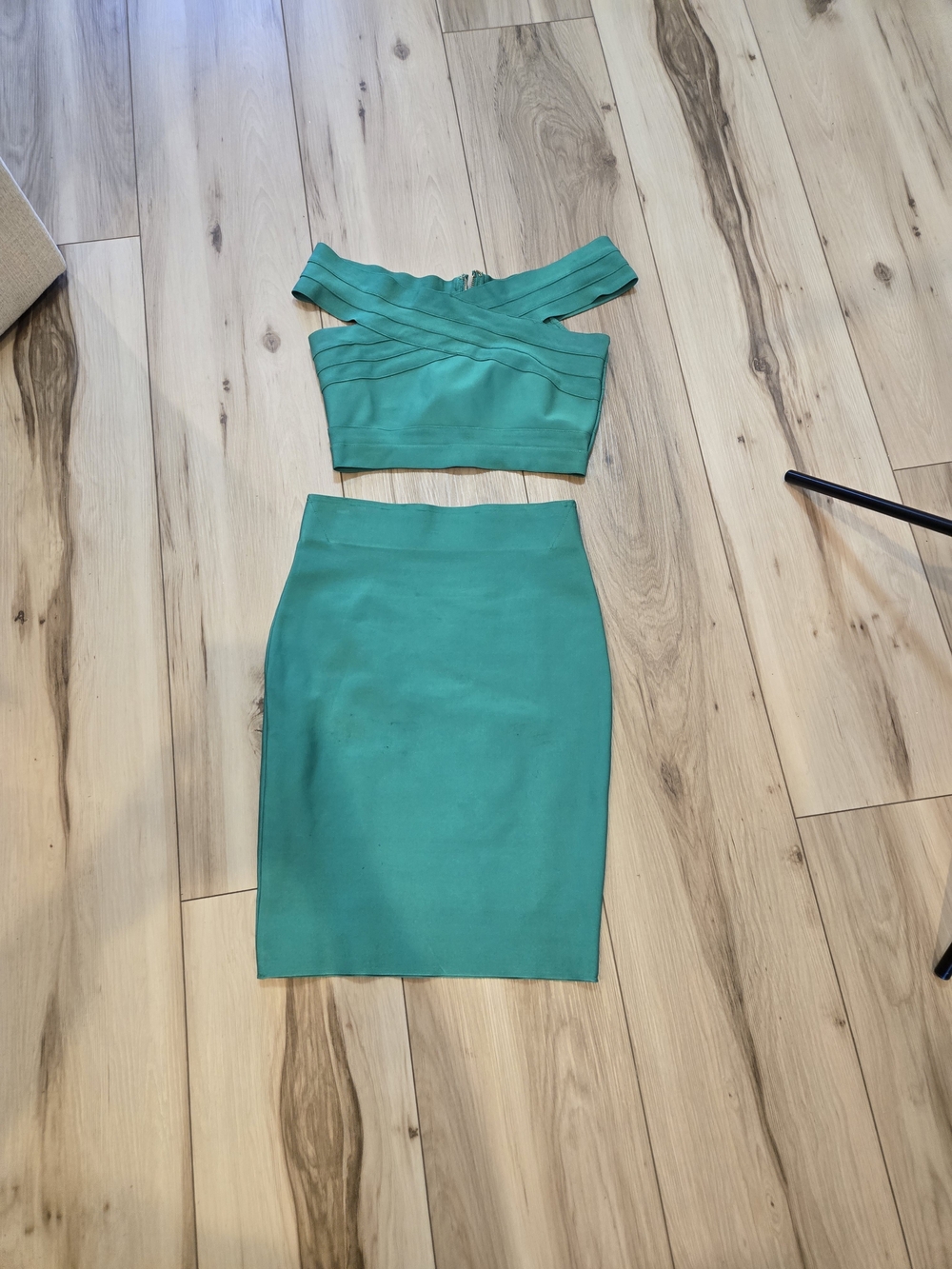 Green High-Waist Pencil Skirt  And Top Set- Women's